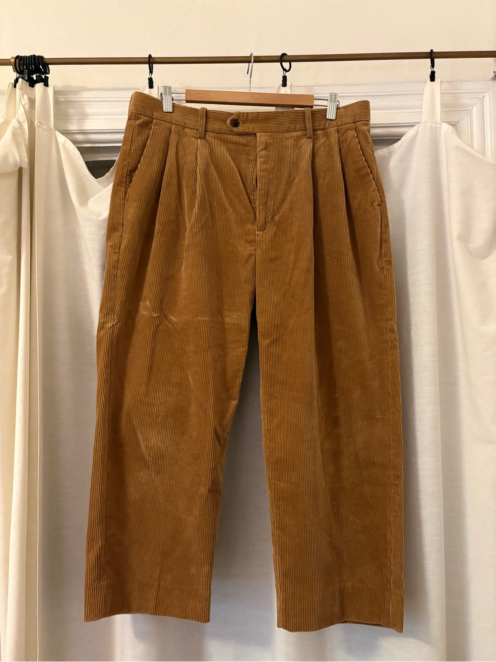 Banana Republic Tan Brown Corduroy Pleated Trousers
